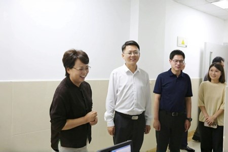 区领导节前督导检查华亭镇安全生产工作